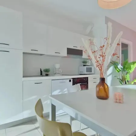 3 Bedroom Maggiore Vacation